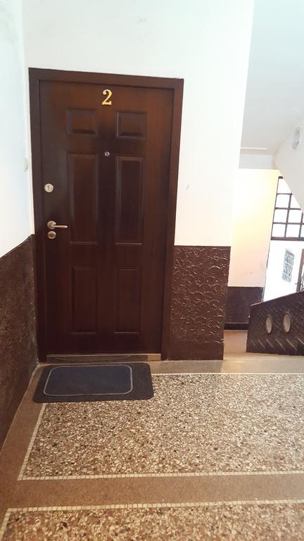 Slavija Square Apartment Cvetni Trg Belgrado Esterno foto